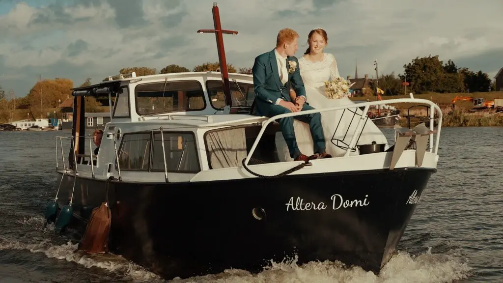 Nederhemert - Huwelijksboot - Cinemora.